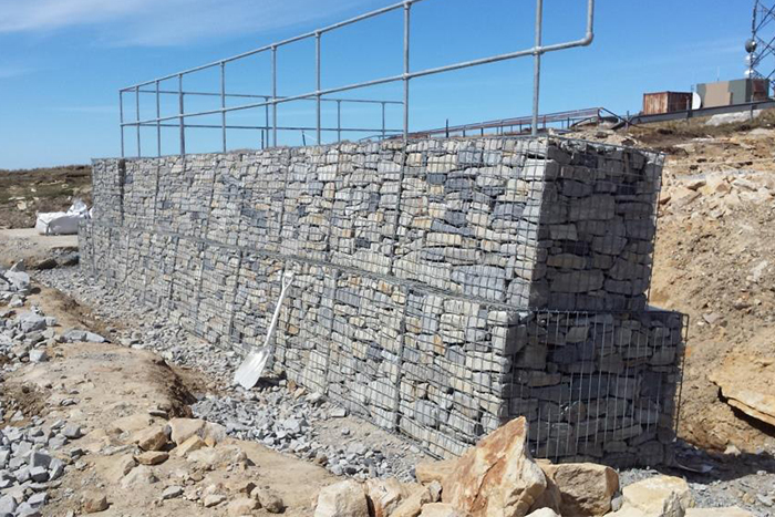 Gabions and Tube Clamps