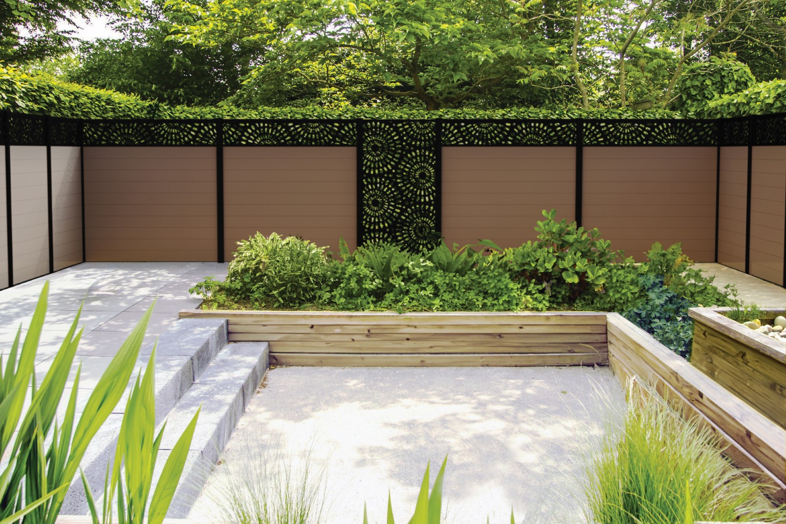 Marano Integrated Connect 150 aluminium fencing fh brundle