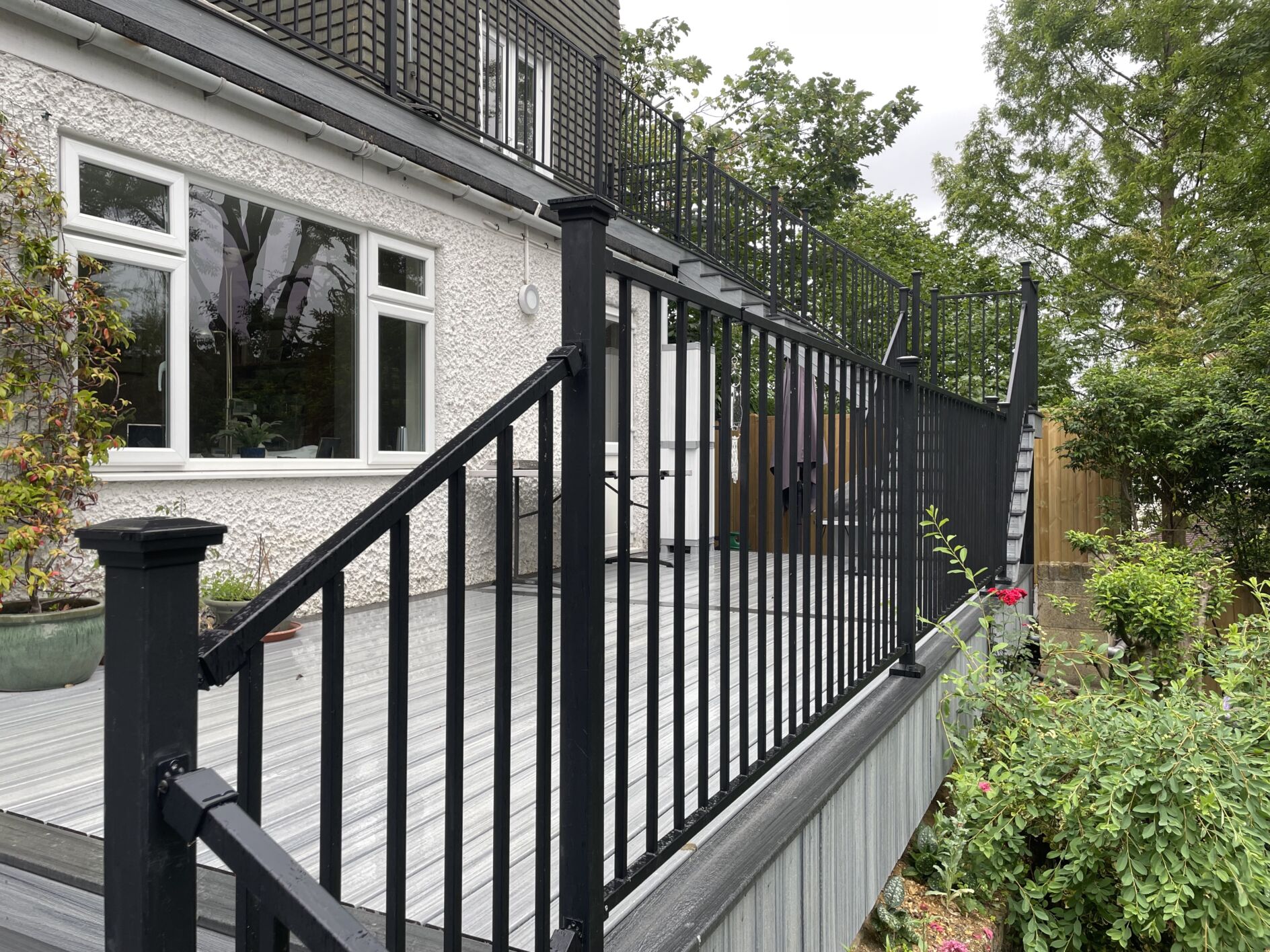 Fortitude Traditional Railings & Gate Kit 3